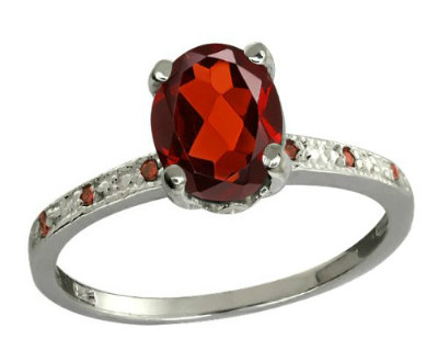 Red Garnet Genuine Oval Ring
