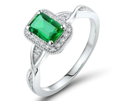 White Gold Emerald Infinity Ring