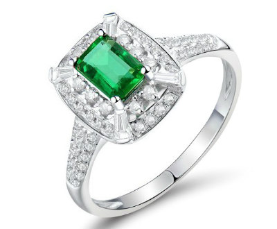 White Gold Emerald Natural Ring