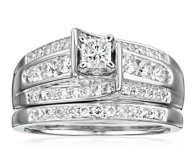 Diamond Round Wedding Ring