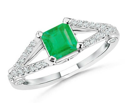 Emerald and Diamond Split Shank Ring