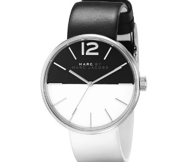 Analog Quartz Black/White Watch